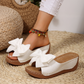 👡 50 % RABATT! 🎀 Tåöppna sandaler med kilklack och rosett för damer – eleganta, bekväma och perfekta för sommaren och festliga tillfällen 🌸