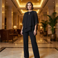 🎉Elegant tvådelat set: blus med asymmetrisk fåll och vida byxor