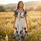 👗 50% RABATT NU! 🌿 Mjuk klänning i botaniskt mönster med V-ringning och medellång kjol – Elegant, lätt och mångsidig för alla tillfällen 🌸